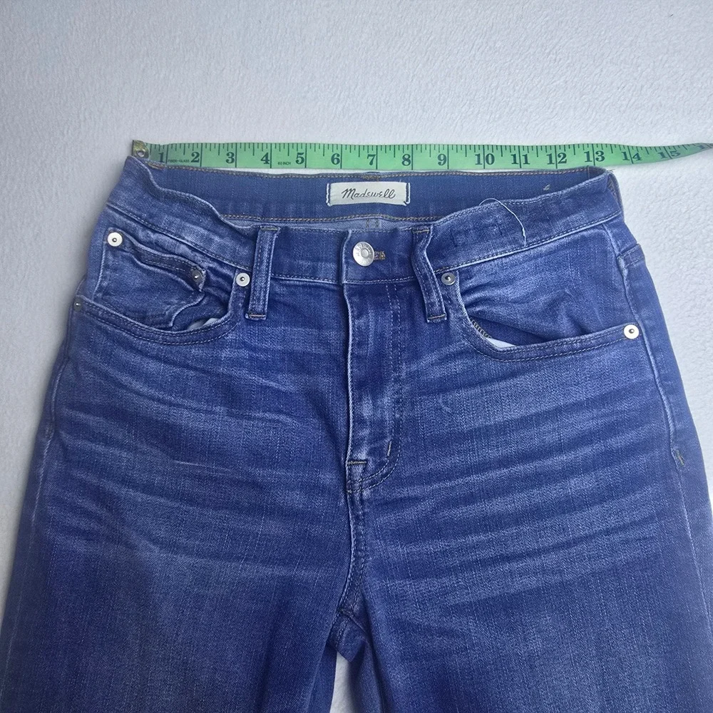 Madewell -1104 Cali Demi-Boot High Rise Jeans Blue Raw Hem J0284‎ Size 26